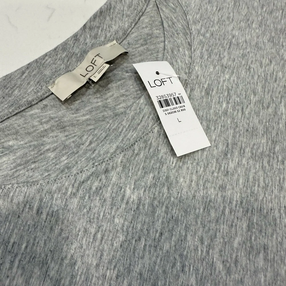 NWT – LOFT Short Sleeve T-Shirt – Large - Picture 2 of 5